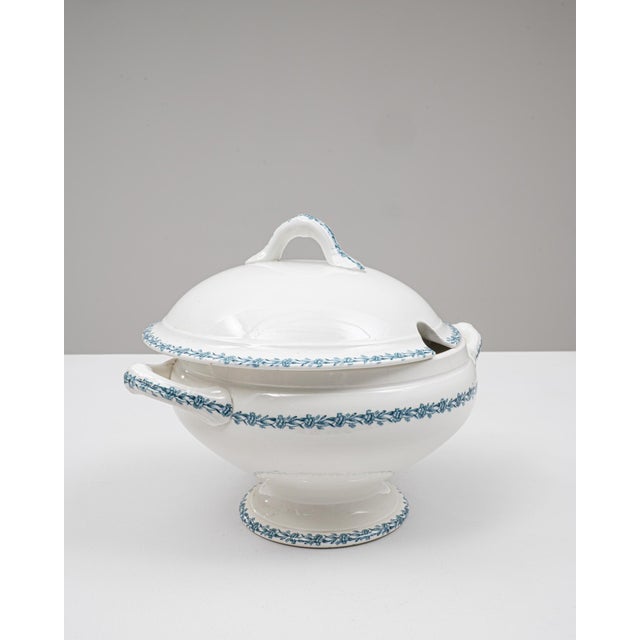 Mid 20th Century Belgian Special Edition Porcelain Tureen With Lid For Sale - Image 4 of 18