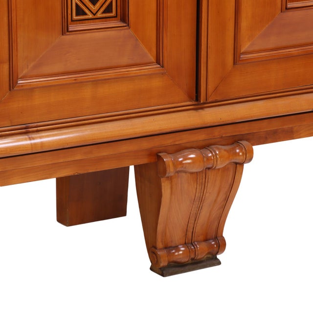 An Important French Art Deco Cherrywood Sideboard / Enfilade, C. 1940. For Sale - Image 9 of 9