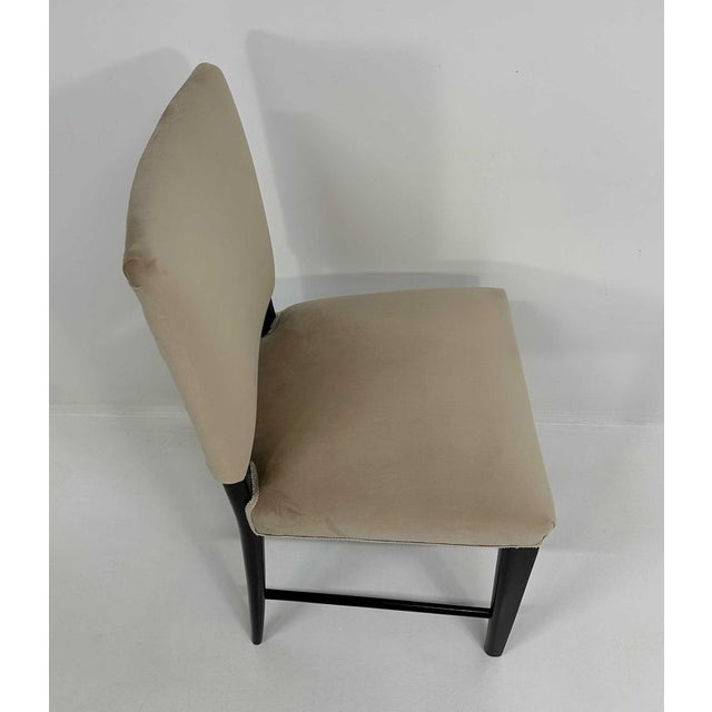 Art Deco Italian Black and Beige Velvet Chairs attributed to Antonio Cassi Ramelli, 1940s, Set of 8 For Sale - Image 11 of 14