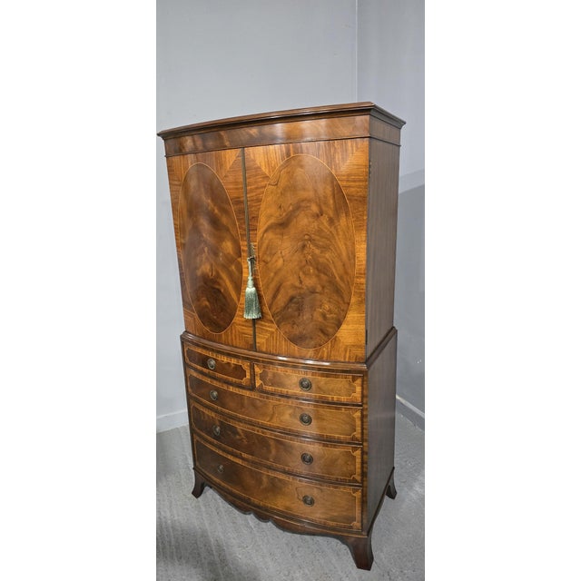 Inlaid Bow Front Linen Press, 1910s For Sale - Image 10 of 16