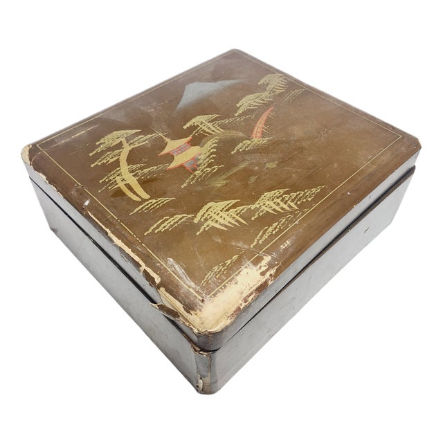 Japanese Lacquerware Box, 1950s For Sale