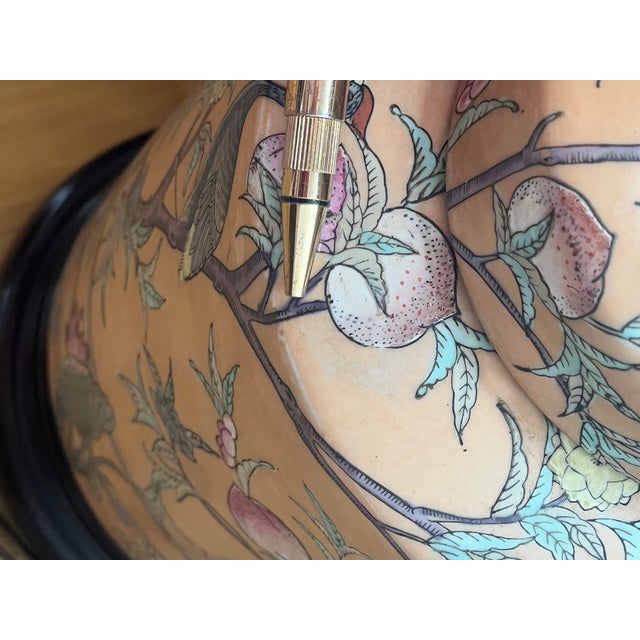 Wood Vintage Chinoiserie Peach-Tone Tropical Images Porcelain Ginger Jar Table Lamp For Sale - Image 7 of 7