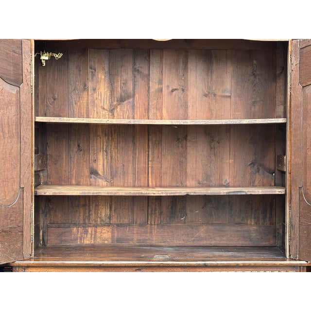18th Century Louis XVI Oak 2-Body Buffet, Normandy, France, 1790 For Sale - Image 6 of 10