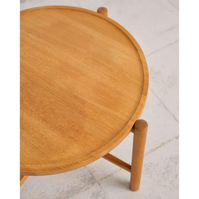 AT35 / PP35 Tray Coffee Table in Oak by Hans J. Wegner for PP Møbler, 1970s For Sale - Image 10 of 18