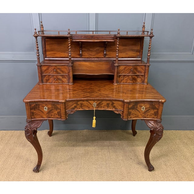 Flame Mahogany Writing Desk, 1860s For Sale - Image 18 of 18