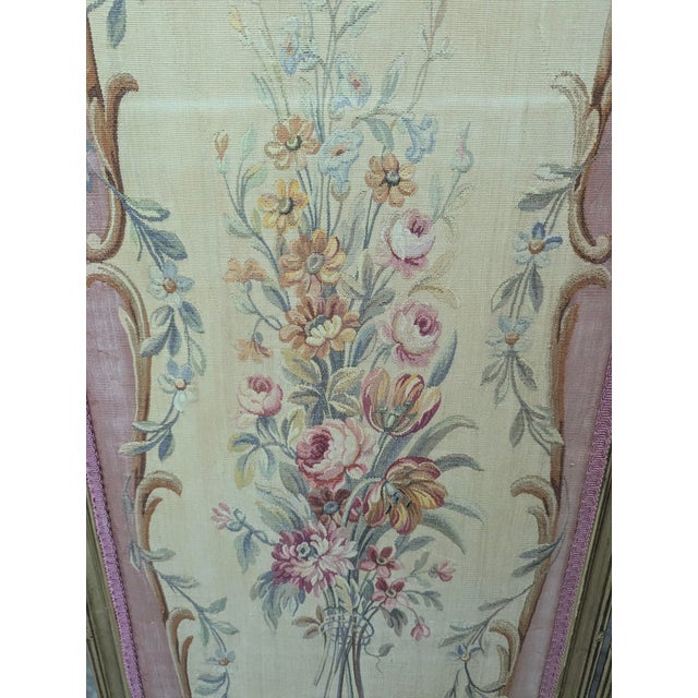 Mauve Antique Early 1800s French Louis XV Style Three-Panel Screen in Wood Frame With Floral Tapestry Panels For Sale - Image 8 of 14
