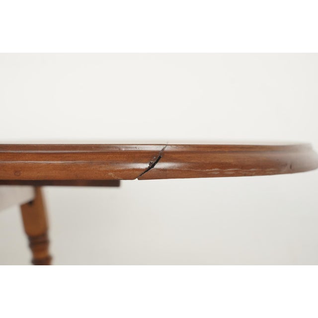 Mid 20th Century Vintage Tradition Drop Leaf End Table With Turned Legs For Sale - Image 5 of 10