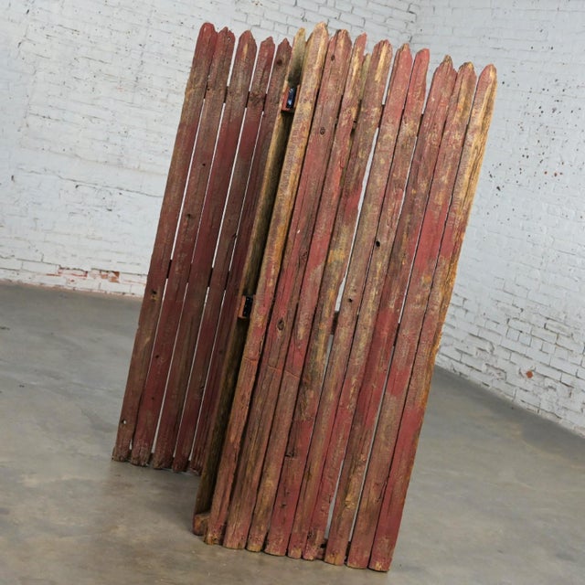 20th Century Rustic Red & Natural Distressed Manchester Picket Fence 3-Panel Folding Screen For Sale - Image 10 of 12