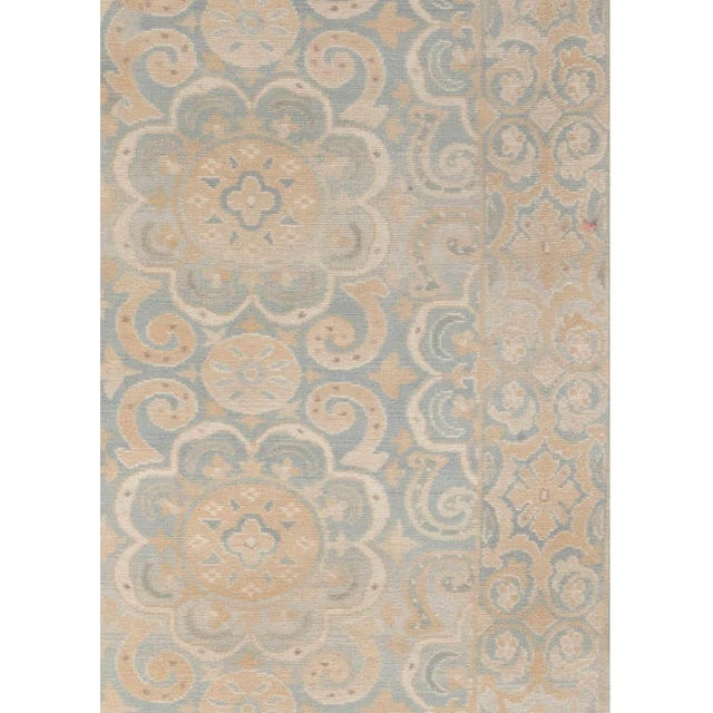 Early 21st Century Modern Granada Floral Design Beige, Blue Handmade Wool Rug by Doris Leslie Blau For Sale - Image 5 of 6