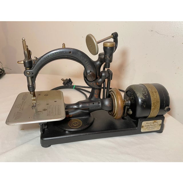 Gold Working Antique 1800's Willcox & Gibbs Depose Cast Iron Miniature Sewing Machine For Sale - Image 8 of 10