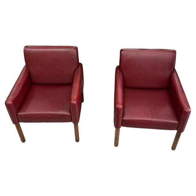 Set of Lounge Chairs by Vico Magistretti for Cassina For Sale - Image 11 of 11