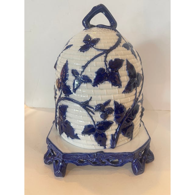 Mintons Art Pottery Studio Majolica Beehive Cheese Dome & Stand Blue & White Rare by Mintons C1870 For Sale - Image 4 of 14