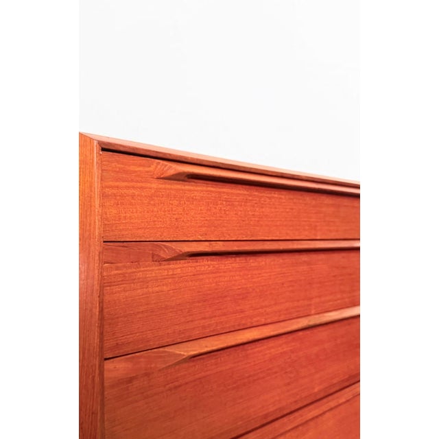 Brown Vintage Teak Chest of Drawers by Ib Kofod-Larsen for Säffle, 1959 For Sale - Image 8 of 18