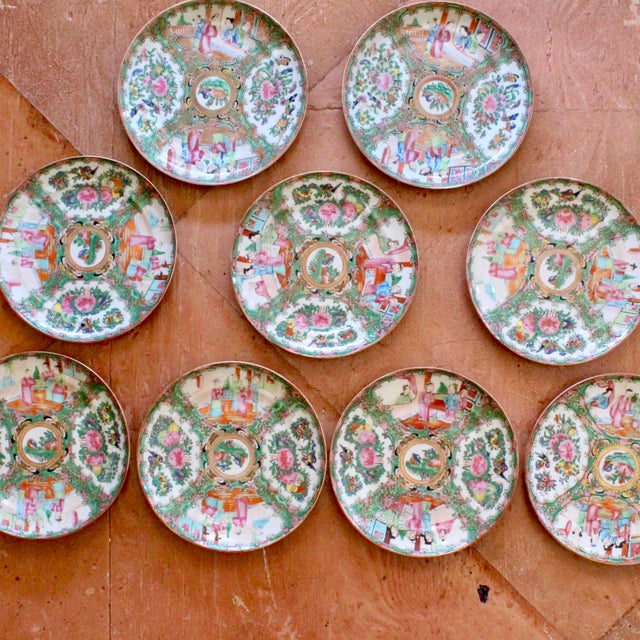 Chinese Rose Medallion Porcelain Plates, 19th Century - Set of Nine For Sale - Image 3 of 11