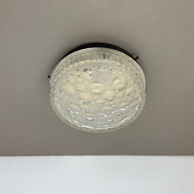 Small Textured Bubble Glass Wall Light from Hustadt Lights, 1970s For Sale - Image 4 of 18
