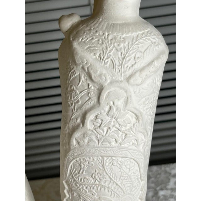 Vintage 22" Chinese Emperor & Empress Chalkware Statues - White Mid Century, A Pair For Sale - Image 14 of 17