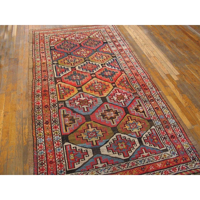 Antique Persian Bijar rug. Size: 4'4" x 8'4". Antique Bijar Persian Brown 1880s Rug, Country of Origin: Iran / Persia,...