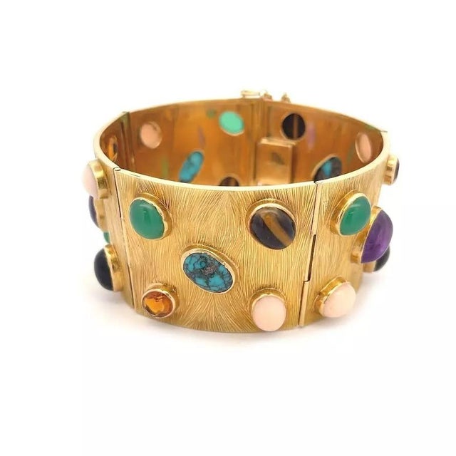 Contemporary 18k Coral Amethyst Gold Gemstone Large Panel Link Bracelet For Sale - Image 3 of 7