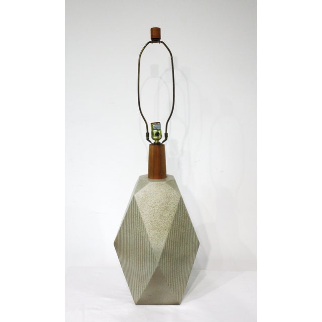 A rare and hard to find elegant table lamp form designed by Jane and Gordon Martz known for their Mid Century lighting and...