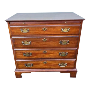 Pennsylvania House Solid Cherry Bachelor’s Chest of Drawers. Vintage 1950s