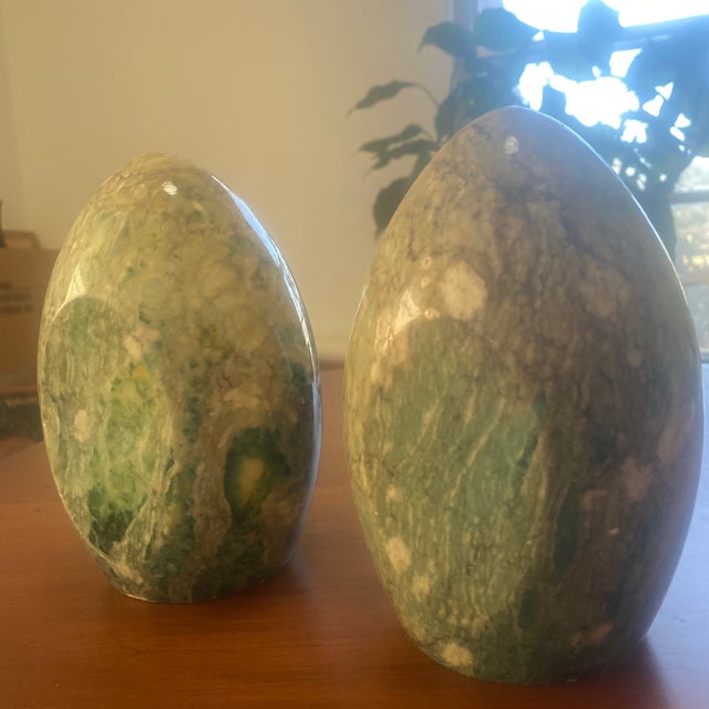 1980s Vintage Ostrich Egg Jade-Green Marble Bookends For Sale - Image 5 of 5