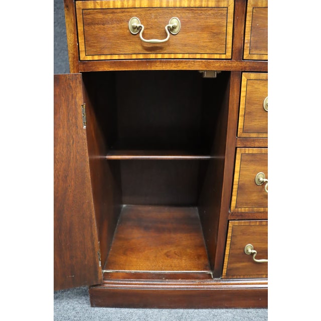 Henkel Harris Mahogany Breakfront China Cabinet For Sale - Image 12 of 12