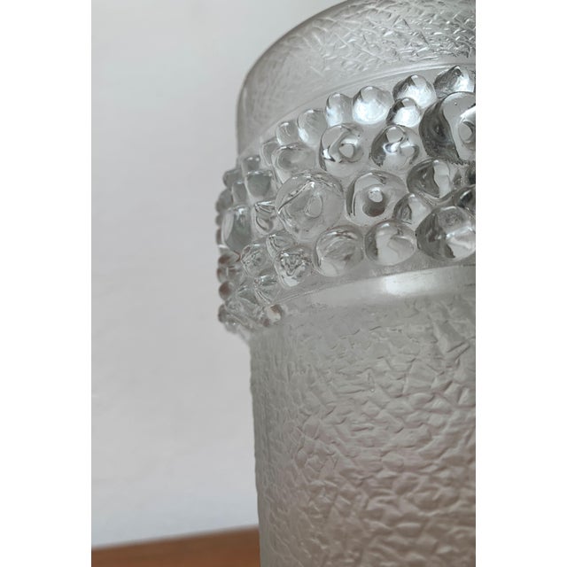 Vintage French Glass Spike Vase, 1970s For Sale - Image 15 of 18