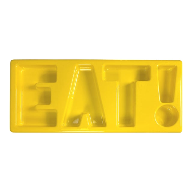 Vintage 1970s Arthur Umanoff "Chatter Platter" Eat! Snack Tray for Custom Merchandise Corp Yellow Plastic Typography Serving Dish For Sale