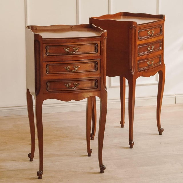 Vintage Louis XV Style Bedside Tables, Set of 2 For Sale - Image 9 of 11