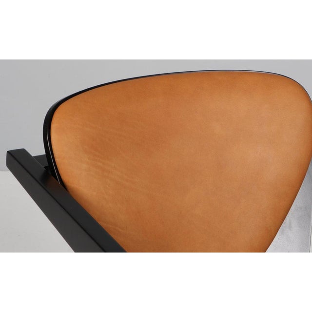 Butterfly Lounge Chairs in Black Beech and Full Grain Leather by Hans J. Wegner for Getama, 2000s For Sale - Image 4 of 6