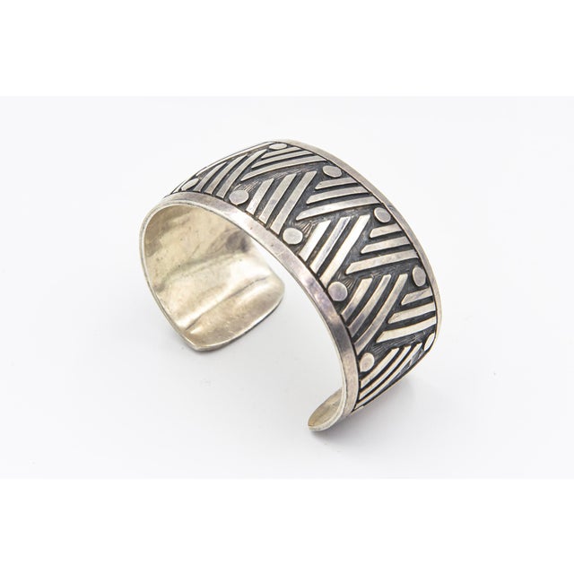 Tribal Geometric Mexican Sterling Silver Cuff Bracelet For Sale - Image 3 of 11