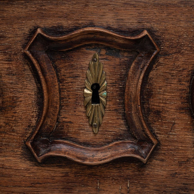 19th Century French Provincial Oak Chest of Drawers For Sale - Image 14 of 18