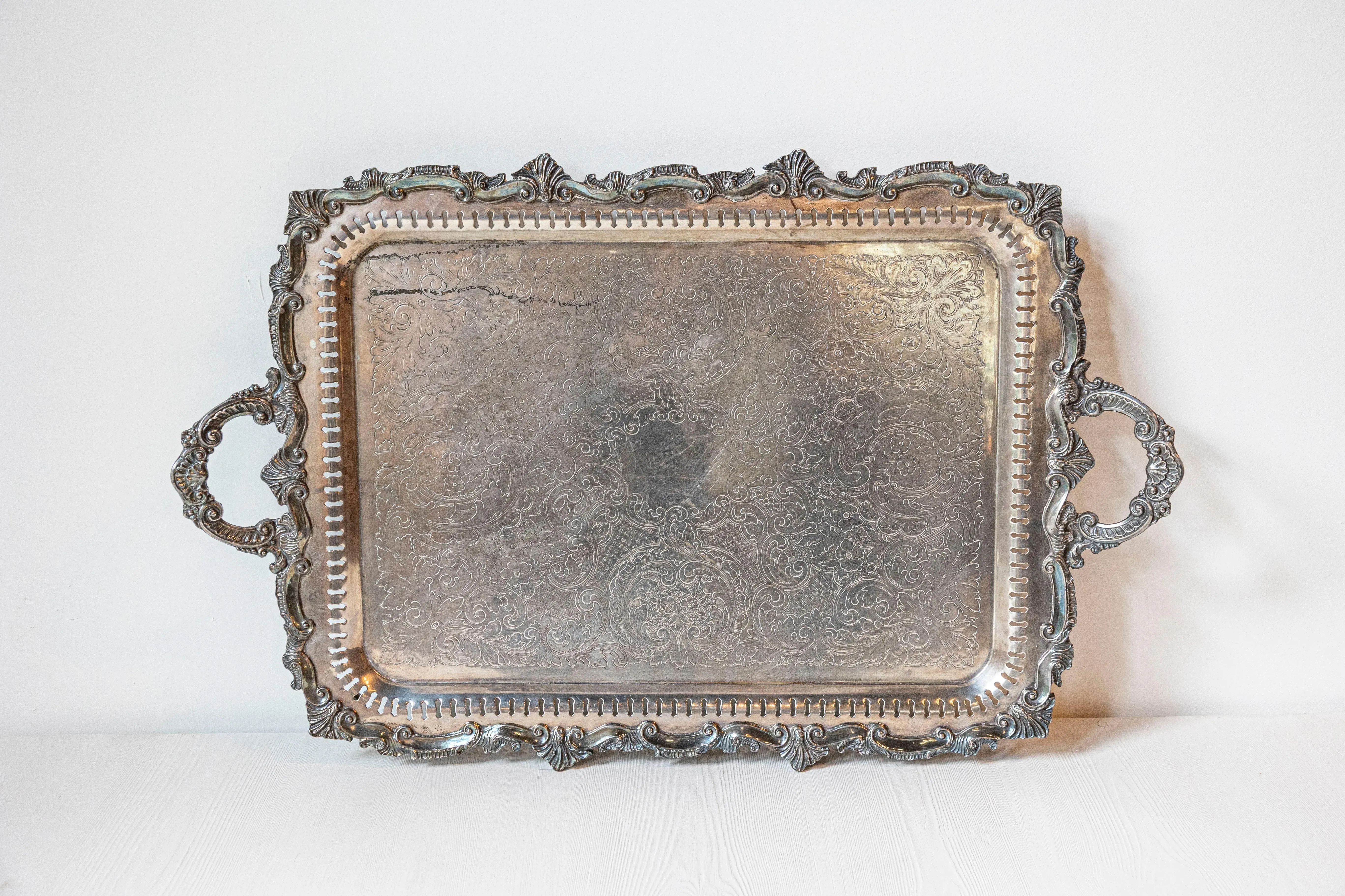 Early 20th Century English Silver Plate Serving Tray with Ornate
