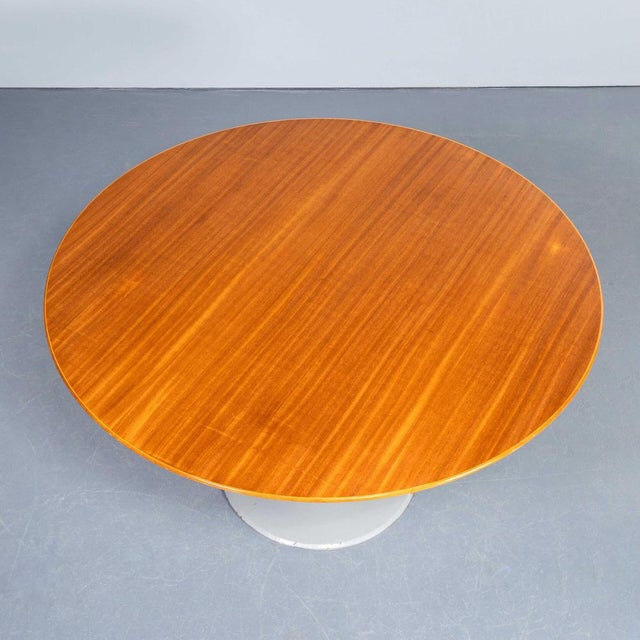 Brown Mid-Century Round Dining Table, 1950s For Sale - Image 8 of 9