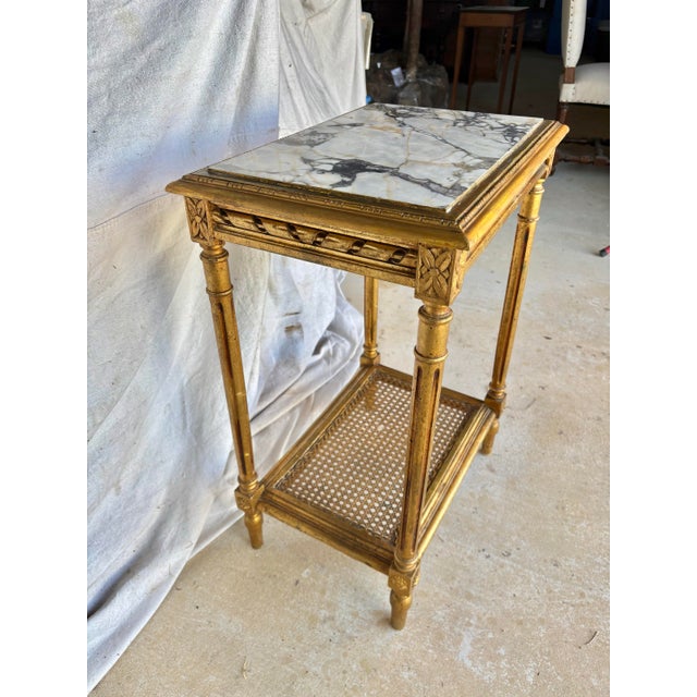 French Early 20th Century French Louis XVI Style Gold Gilded and Marble Side Table For Sale - Image 3 of 12