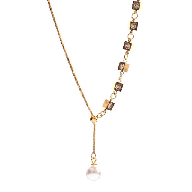 Contemporary Golden Balance Diamond Necklace For Sale - Image 3 of 9