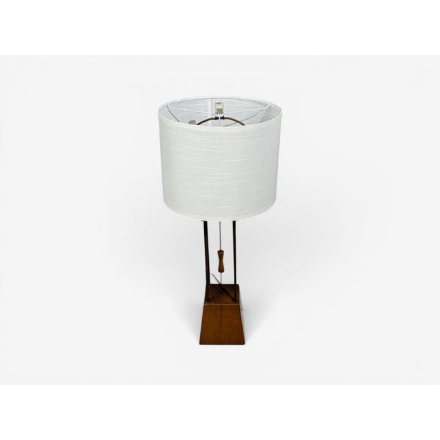 1960s 1960s American Modern, Cage Form Table Lamp, Walnut, Brass, Usa For Sale - Image 5 of 12