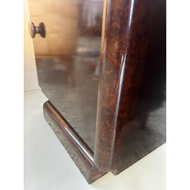 Art Deco Bedside Tables with Burl Walnut Veneer and Glass Tops, Europe, 1950s, Set of 2 For Sale - Image 11 of 13