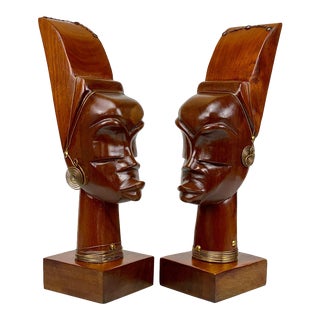 Vintage Traditional African Mahogany Carved Nubian Women Sculptures - a Pair For Sale