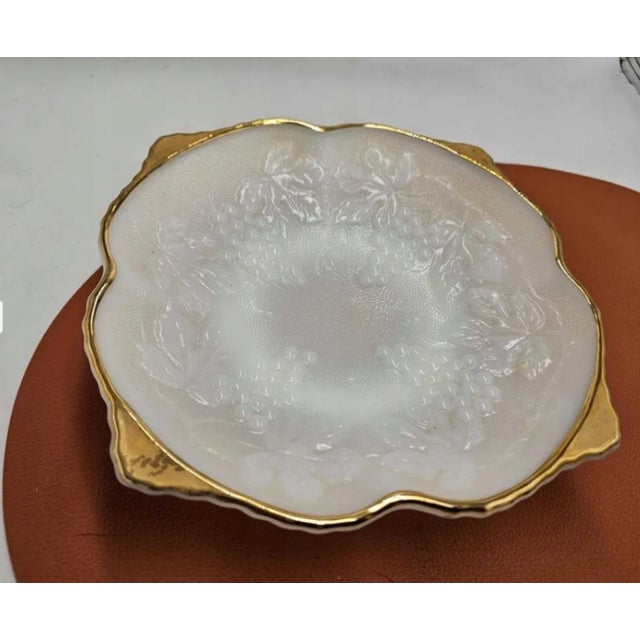 1960s Vintage Anchor Hocking Glass Serving Platter, 1960s For Sale - Image 5 of 5
