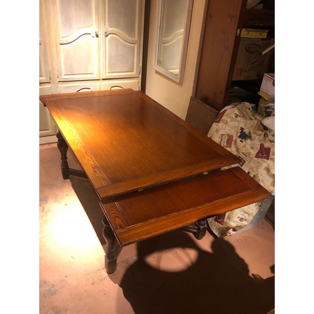 Early 1900 s refractory dining table.. beautiful original finish 60”x38”with two 12” extension ends
