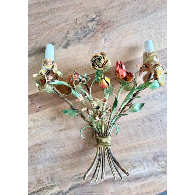 Beige Italian Hand-Painted Tôle Rose Bouquet Two-Light Wall Sconce, 1950s For Sale - Image 8 of 15