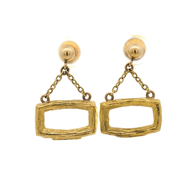 Vintage Bucherer 5.4 Grams 18K Yellow Gold Brushed Finish Dangle Earrings Details: Item Type: Dangle Earrings Metal: 18K...