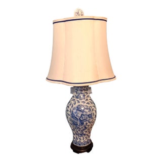 Vintage Maitland-Smith Porcelain Blue and White Chinese Chinoiserie Ginger Jar Lamp For Sale