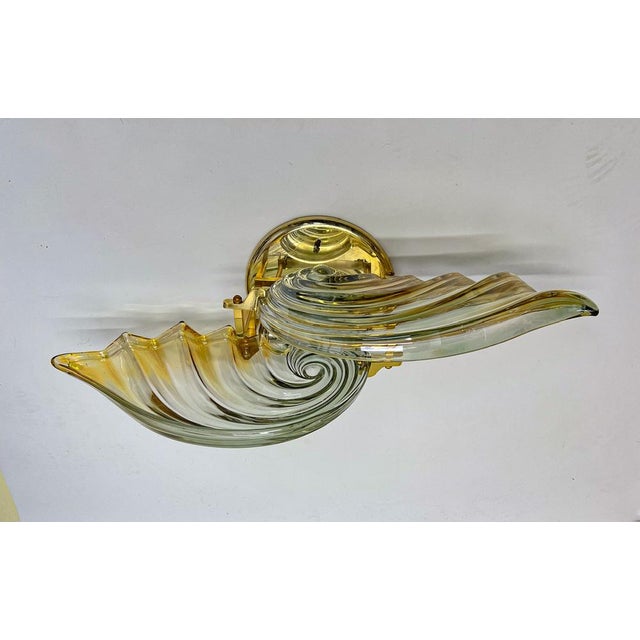 Mid-Century Modern Large Italian Shell-Shaped Murano Glass Ceiling Lamp, 1970s For Sale - Image 3 of 18