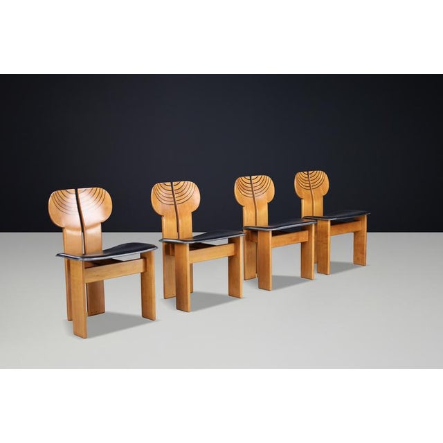Africa Chairs in Walnut and Leather by Afra and Tobia Scarpa for Maxalto, Italy 1975, Set of 4 For Sale - Image 10 of 13