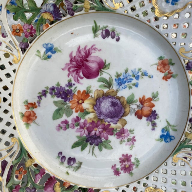 Early 20th Century Schuman Dresden Reticulated Dinner Plates With Colorful Floral Motif and Gold Trim, Set of Five For Sale - Image 6 of 9