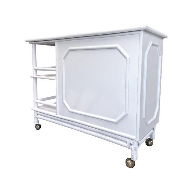 Mid 19th Century Vintage Coastal Faux Bamboo Bar Cart / Server For Sale - Image 5 of 9