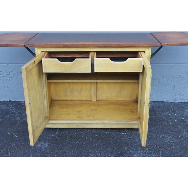 1960's Vintage Rolling Dry Bar/ Server For Sale - Image 4 of 12