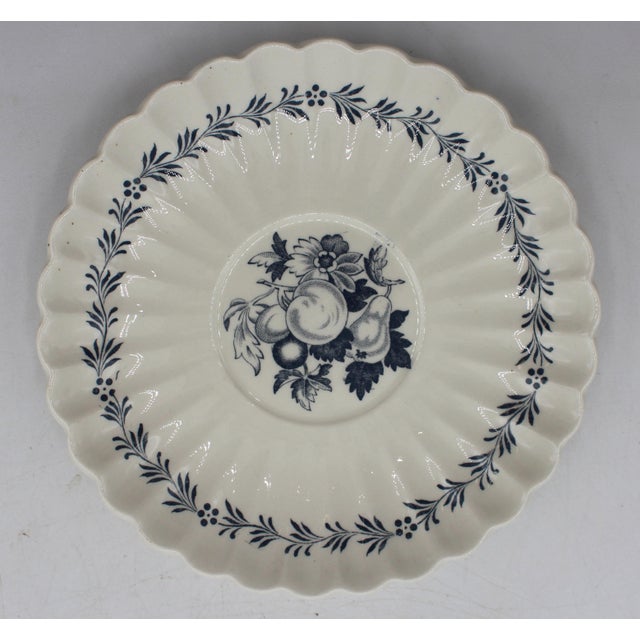 Victorian Mid-20th Century Set of 6 Demitasse Cups & Saucers For Sale - Image 3 of 8